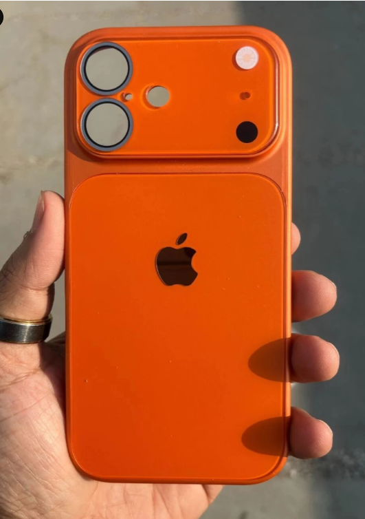 i-Phone 17 Back Cover