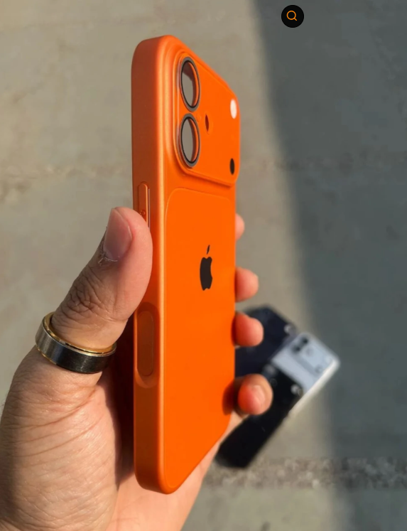 i-Phone 17 Back Cover